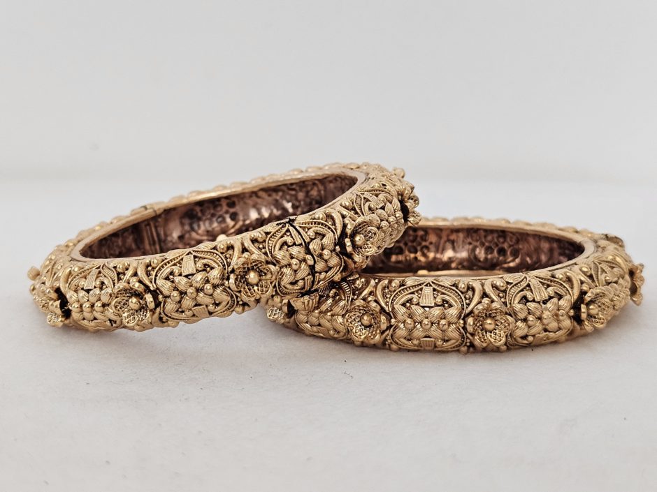 Brass Bangle Set with Antique Work