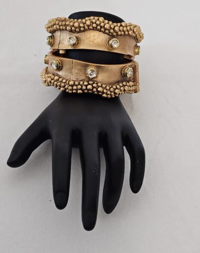 Gold Beaded Openable Bangle