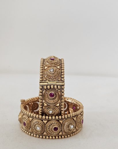 Gold Kada Bangle