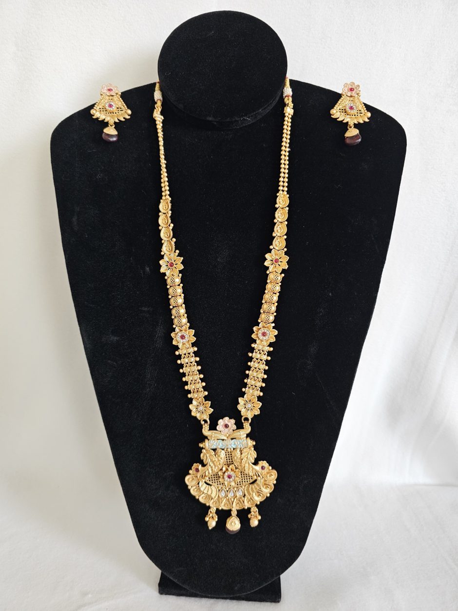 Beautiful Flower design gold long necklace set